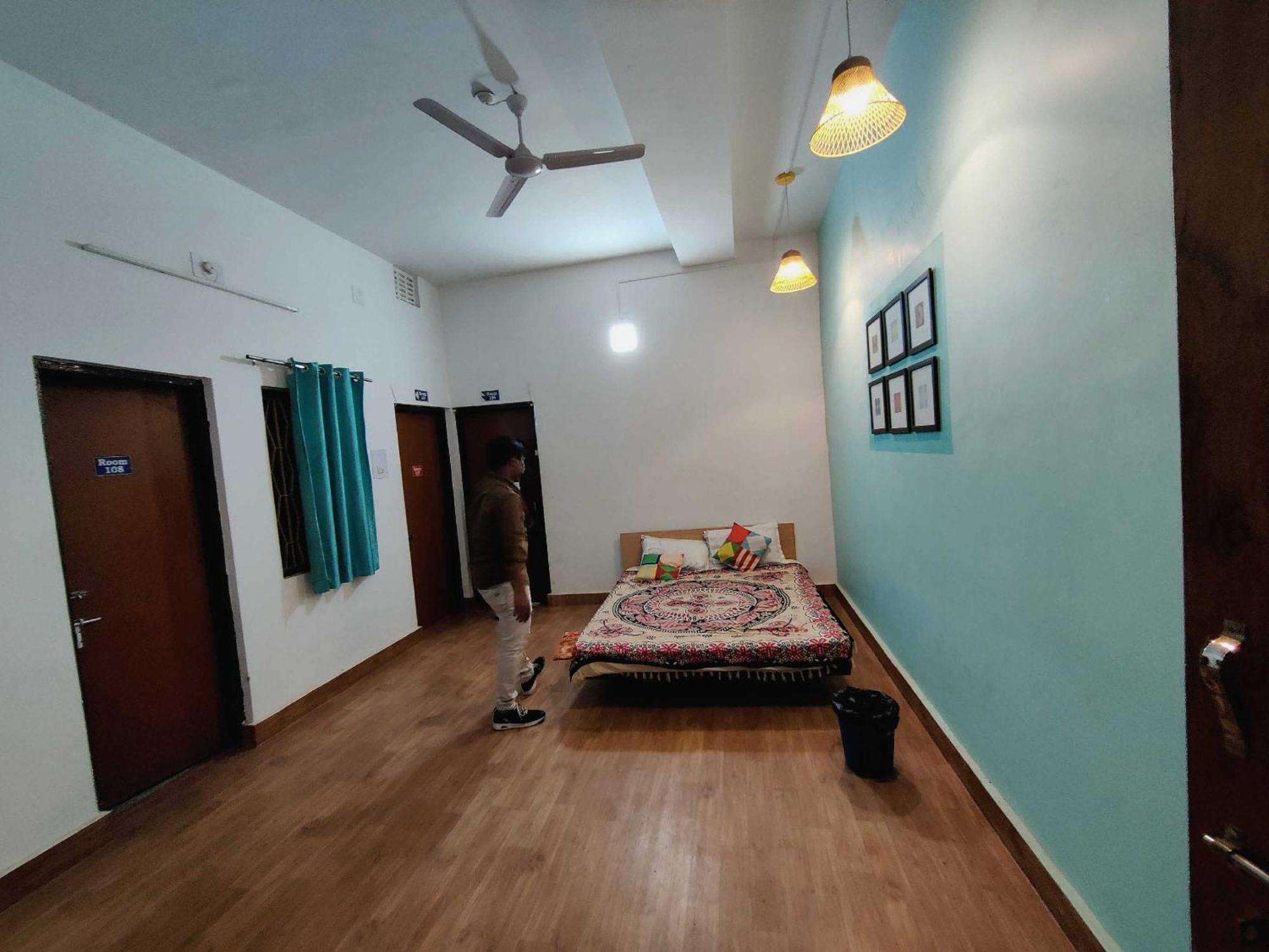 Hotel O Housefull Residency Khandagiri Exterior photo